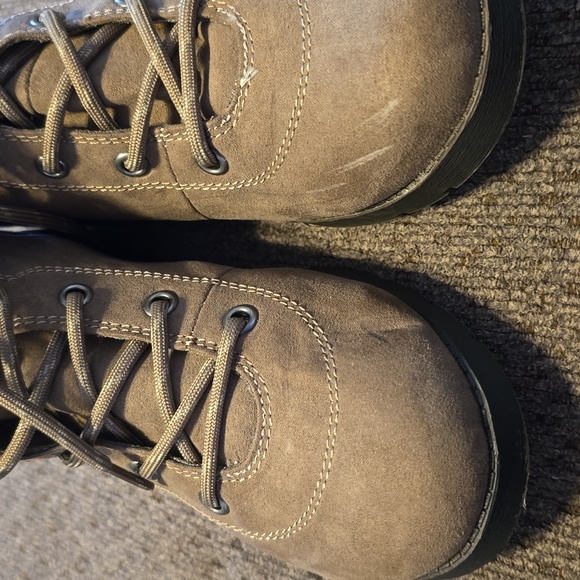 SONOMA BRAND WOMEN'S BROWN LACE UP ANKLE BOOTS SIZE 7 - Picture 11 of 11